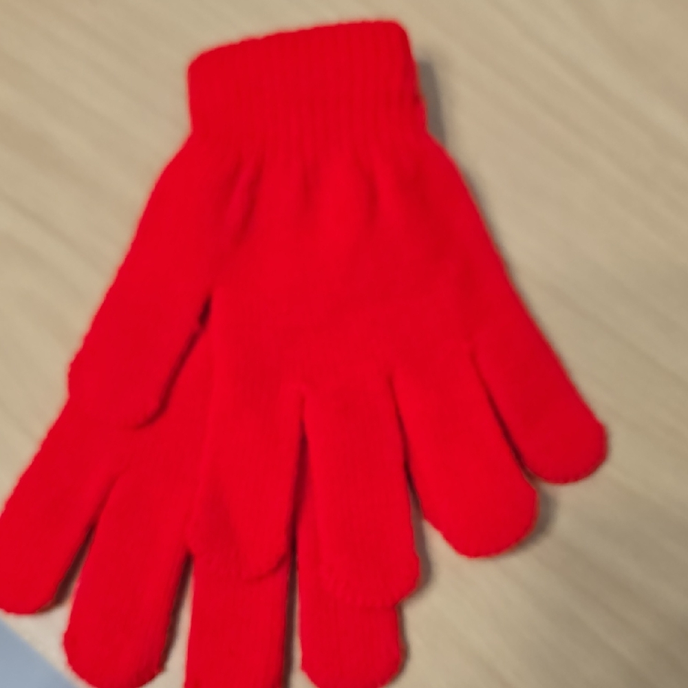 Kids Red Winter Gloves